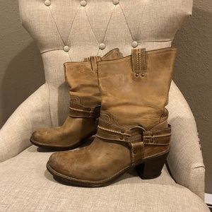 FRYE Carmen Harness Boots - Tan Leather